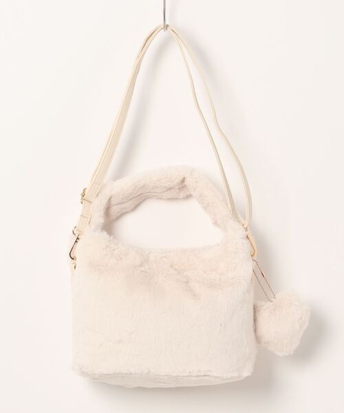 INGNI(イング)の「ファーショルダーバッグ(ハンドバッグ・レディース・ベージュ/ピンク/オフホワイト・ONE SIZE)」の2枚目の写真