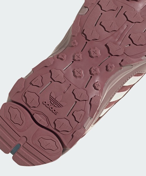 adidas(アディダス)の「シャドウターフ SFTM / Shadowturf SFTM / アディダスオリジナルス(スニーカー・メンズ・ブラック/ブラウン・24.5cm/23.0cm/27.0cm/28.0cm/24.0cm/30.0cm/28.5cm/23.5cm/29.0cm/22.5cm/27.5cm/26.0cm/29.5cm/26.5cm/25.5cm/25.0cm)」の10枚目の写真