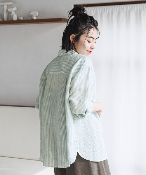 BAYFLOW（ベイフロー）の「リネンシャツ（シャツ/ブラウス・レディース・ライム/コーラルピンク/ブラック/サックスブルー/オフホワイト/ターコイズブルー/ネイビー/ピンク系その他/グリーン・SMALL/MEDIUM）」の13枚目の写真