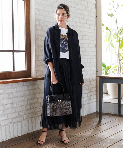 BAYFLOW（ベイフロー）の「リネンシャツ（シャツ/ブラウス・レディース・ライム/コーラルピンク/ブラック/サックスブルー/オフホワイト/ターコイズブルー/ネイビー/ピンク系その他/グリーン・SMALL/MEDIUM）」の18枚目の写真