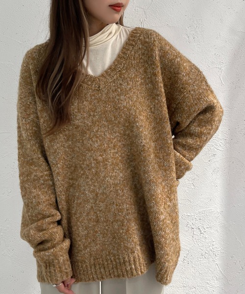 apres jour mignon（アプレジュールミニョン）の「メランジVネックニット【ZOZOTOWN限定アイテム】（ニット/セーター・レディース・マスタード/ブルー/オレンジ・フリー/X-LARGE）」の5枚目の写真