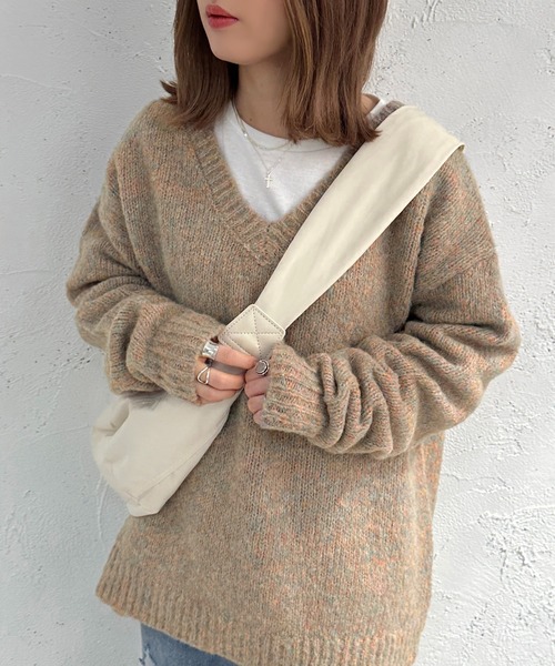 apres jour mignon（アプレジュールミニョン）の「メランジVネックニット【ZOZOTOWN限定アイテム】（ニット/セーター・レディース・マスタード/ブルー/オレンジ・フリー/X-LARGE）」の12枚目の写真