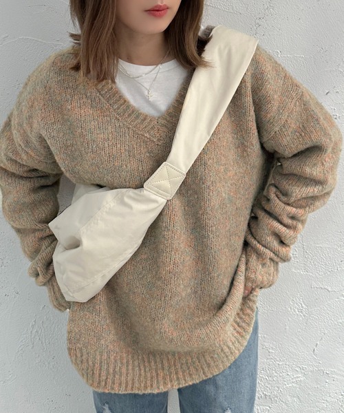 apres jour mignon（アプレジュールミニョン）の「メランジVネックニット【ZOZOTOWN限定アイテム】（ニット/セーター・レディース・マスタード/ブルー/オレンジ・フリー/X-LARGE）」の13枚目の写真