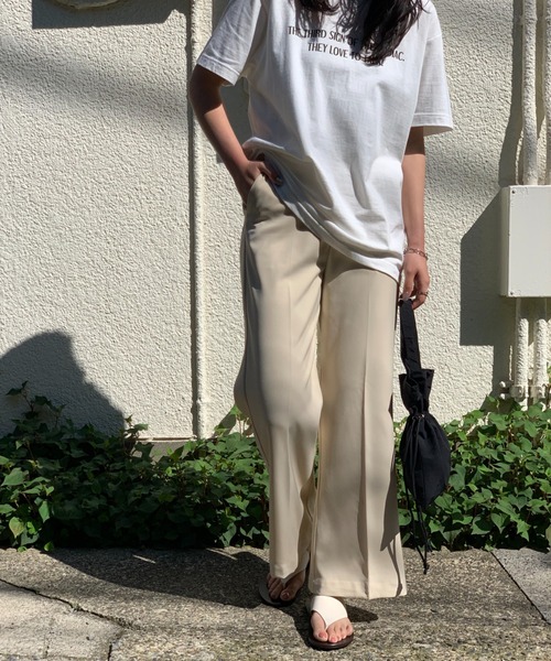 mi via loca(ミヴィアロカ)の「センタープレスカラーフレアパンツ(スラックス・レディース・キナリ/グリーン/スモークピンク/グレイッシュブルー・FREE)」の6枚目の写真