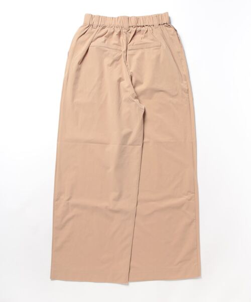 Q（キュー）の「接触冷感テックパンツ（その他パンツ・レディース・グレイッシュベージュ/ブラック/ブルー・MEDIUM）」の7枚目の写真