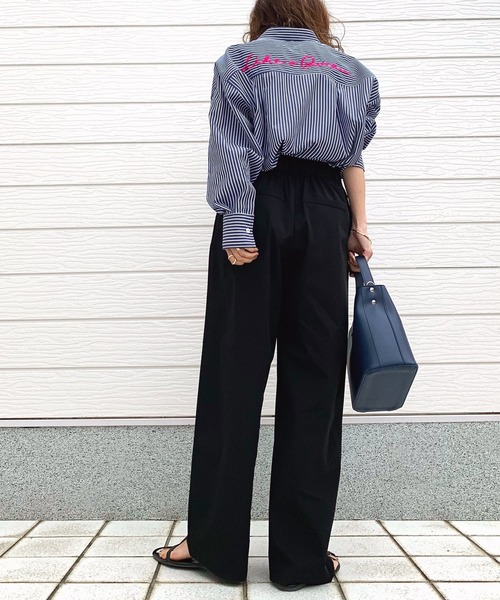 Q（キュー）の「接触冷感テックパンツ（その他パンツ・レディース・グレイッシュベージュ/ブラック/ブルー・MEDIUM）」の13枚目の写真