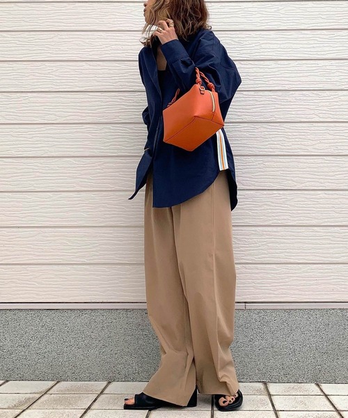 Q（キュー）の「接触冷感テックパンツ（その他パンツ・レディース・グレイッシュベージュ/ブラック/ブルー・MEDIUM）」の11枚目の写真