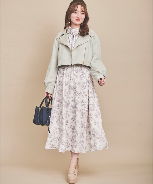 31 Sons de mode（トランテアン　ソン　ドゥ　モード）の「フェイクスエードライダースジャケット（ライダースジャケット・レディース・ベージュ/ライトグリーン・フリー）」の14枚目の写真