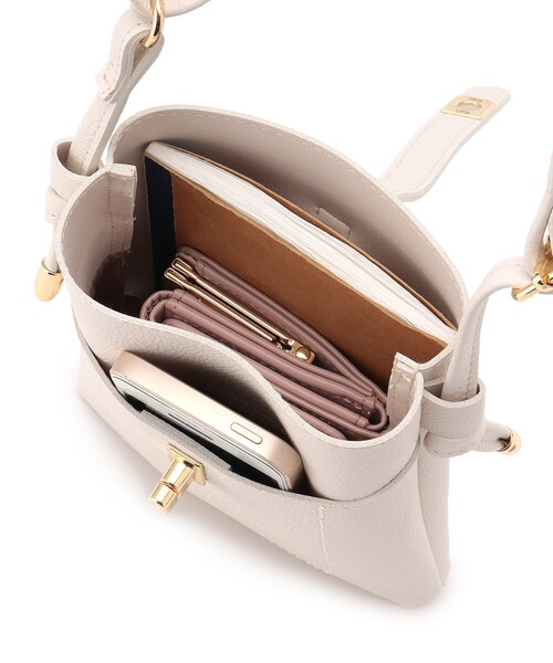 grove（グローブ）の「◆カードケース付ベルトひねりミニショルダー（ショルダーバッグ・レディース・アイボリー/ライトグレー/ライトパープル/ブラック・00）」の22枚目の写真