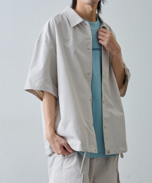 COLONY 2139（コロニートゥーワンスリーナイン）の「ストレッチコーチ半袖シャツ（シャツ/ブラウス・メンズ・アイボリー/ブラック・MEDIUM/LARGE）」の12枚目の写真