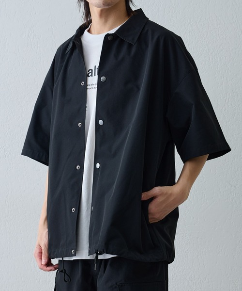 COLONY 2139（コロニートゥーワンスリーナイン）の「ストレッチコーチ半袖シャツ（シャツ/ブラウス・メンズ・アイボリー/ブラック・MEDIUM/LARGE）」の19枚目の写真