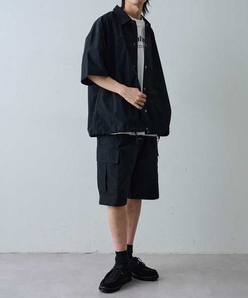 COLONY 2139（コロニートゥーワンスリーナイン）の「ストレッチコーチ半袖シャツ（シャツ/ブラウス・メンズ・アイボリー/ブラック・MEDIUM/LARGE）」の17枚目の写真