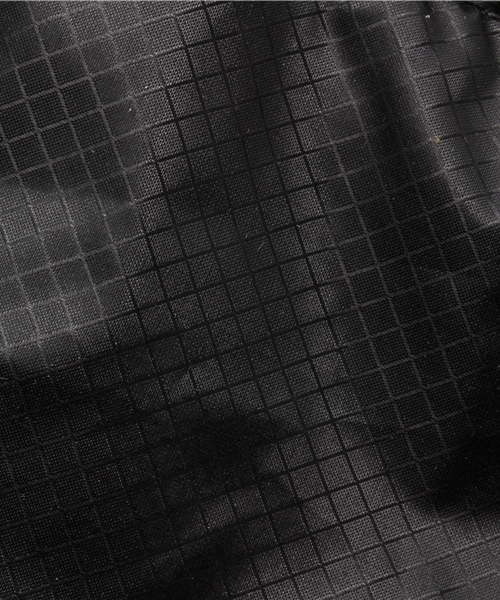 Kastane（カスタネ）の「【FICTURE】CORDURAAirZipSack（バックパック/リュック・レディース・マスタード/ブラック・FREE）」の16枚目の写真