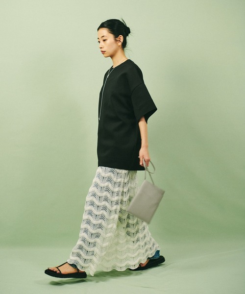 ADAM ET ROPE'（アダムエロペ）の「【サステナブル】ダンボールBIG-Tシャツ（Tシャツ/カットソー・レディース・ブラック/キナリ/サックスブルー・FREE）」の18枚目の写真