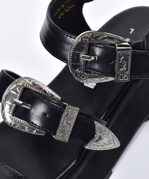ZIDDY（ジディ）の「【 ニコ☆プチ 掲載 】バックル付きサンダル(21~24cm)（サンダル・キッズ・ブラック・23/24/22/21）」の17枚目の写真