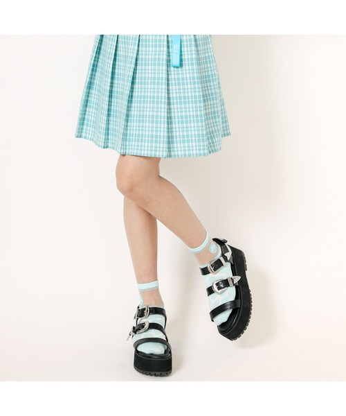 ZIDDY（ジディ）の「【 ニコ☆プチ 掲載 】バックル付きサンダル(21~24cm)（サンダル・キッズ・ブラック・23/24/22/21）」の2枚目の写真