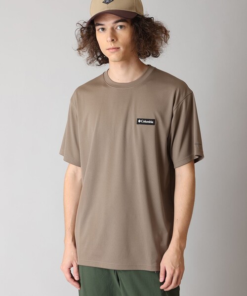 Columbia(コロンビア)の「UVカット Columbia/ レイク アローヘッド ショートスリーブティー /コロンビア(Tシャツ/カットソー・メンズ・ブラック/ベージュ/グレー/グリーン/ホワイト/タン/ライトグレー/モスグリーン/ブラウン/ブルー系その他/パープル/ホワイト系その他/ブラック系その他/ダークブルー/ブラウン系その他・XL/S/M/L)」の1枚目の写真