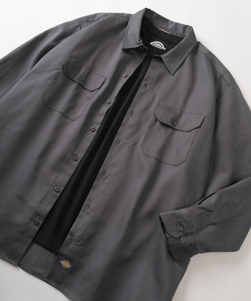 Dickies（ディッキーズ）の「【Dickies/ディッキーズ】ワンポイントロゴ ビッグシルエット ロングスリーブ ワークシャツ/長袖シャツ/オーバーサイズ（シャツ/ブラウス・メンズ・ベージュ/ネイビー/チャコールグレー/ダークグリーン/スカイブルー/ブラック・L/XL/M）」の3枚目の写真