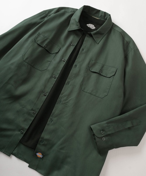 Dickies（ディッキーズ）の「【Dickies/ディッキーズ】ワンポイントロゴ ビッグシルエット ロングスリーブ ワークシャツ/長袖シャツ/オーバーサイズ（シャツ/ブラウス・メンズ・ベージュ/ネイビー/チャコールグレー/ダークグリーン/スカイブルー/ブラック・L/XL/M）」の5枚目の写真