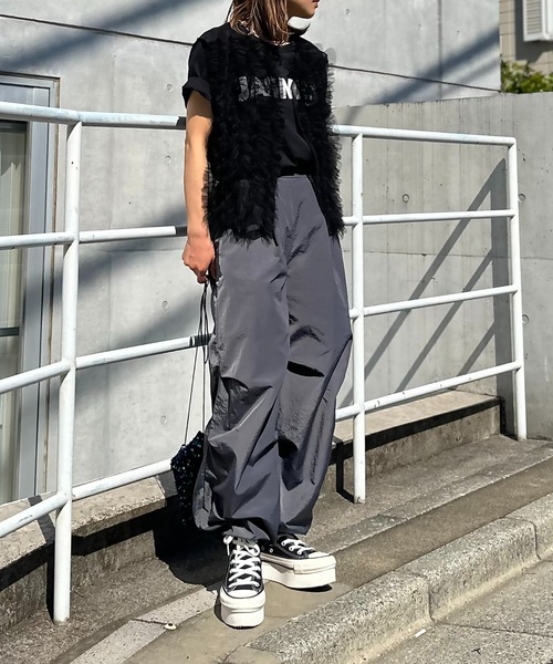 週末値下げABOUT パンツ セール】裾ドロストパラシュートパンツ（その他パンツ）｜mi via
