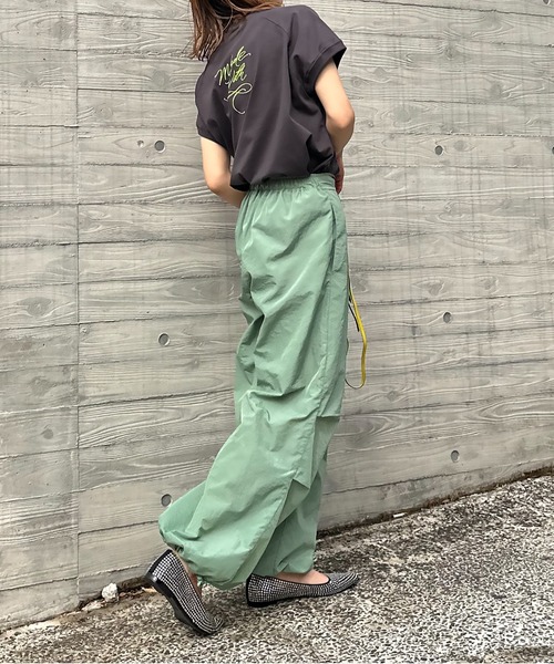 セール】裾ドロストパラシュートパンツ（その他パンツ）｜mi via