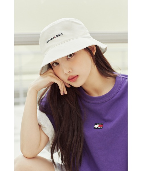 tommy jeans(トミー ジーンズ)の「リバーシブル バッジショーツ(スウェットパンツ・メンズ・ネイビー/グレー・SMALL/LARGE/X-SMALL/MEDIUM)」の17枚目の写真