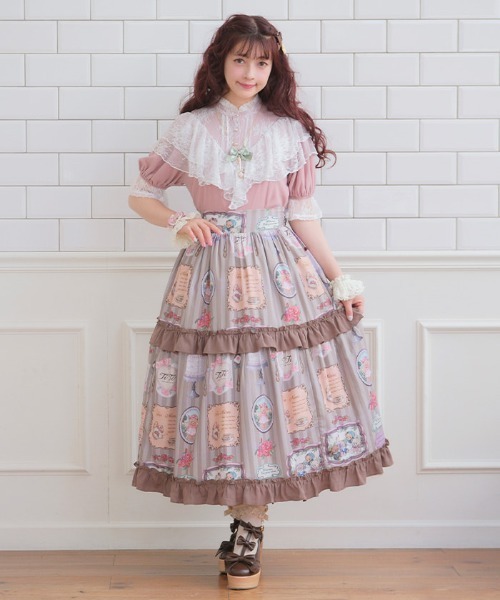 最終価格 axesfemme kawaii TiTiコラボ ロングスカート axes femme kawaiiと国内外で大人気のフェイクスイーツブランド