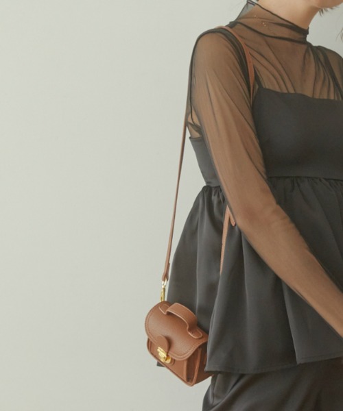 ACYM（アシーム）の「Vintage micro shoulder バッグ（ショルダーバッグ・レディース・ブラウン/ブラック・FREE）」の4枚目の写真