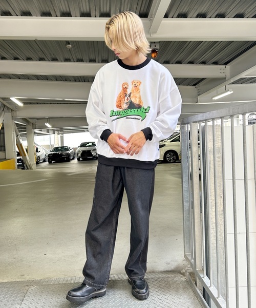 Salong hameu（サロン ハミュー）の「犬が世界を救うフォトプリント & 別注 リンガーTシャツ風 犬ロゴプリント 裏起毛スウェットトップス メンズ レディース/長袖プルオーバートレーナー/犬モチーフ/犬グッズ（スウェット・レディース・グレー系その他/ホワイト/ホワイト系その他/ブラック/ブラック系その他/アッシュグレー/ブラウン/ワインレッド・XL/L/M）」の11枚目の写真