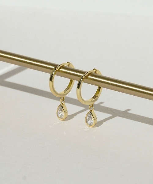 LA VORAGINE(ラ ヴォラジネ)の「金属アレルギー対応エコジルコンピアス(ピアス(両耳用)・レディース・シルバー/ゴールド・FREE)」の10枚目の写真