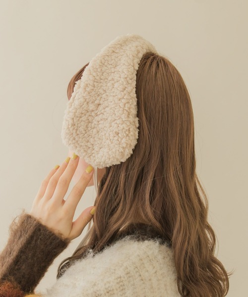 SMELLY（スメリー）の「ストラップボアイヤーマフ（イヤーマフ・レディース・ベージュ/ブラック・FREE）」の5枚目の写真