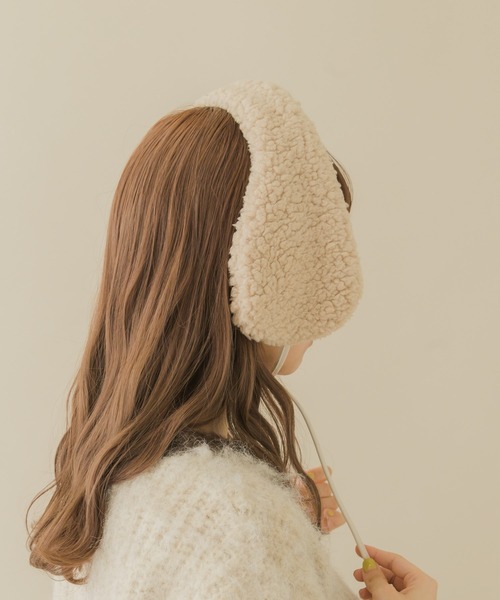 SMELLY（スメリー）の「ストラップボアイヤーマフ（イヤーマフ・レディース・ベージュ/ブラック・FREE）」の6枚目の写真