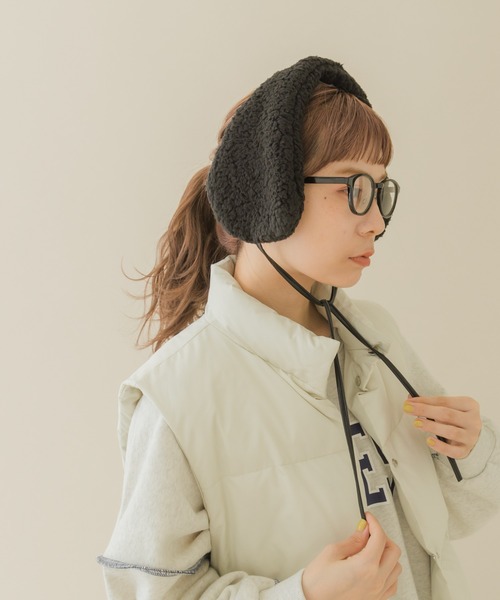 SMELLY（スメリー）の「ストラップボアイヤーマフ（イヤーマフ・レディース・ベージュ/ブラック・FREE）」の11枚目の写真