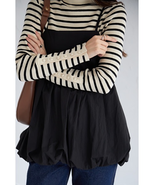 &. NOSTALGIA（アンドドットノスタルジア）の「【ZOZO限定】袖ボタンタートルニットプルオーバー（ニット/セーター・レディース・アイボリー/ブラック/ホワイト×ブラック/グレー・FREE）」の22枚目の写真