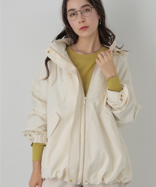 saloon（サルーン）の「SALOON(サルーン)/《再入荷・新色登場》マウンテンパーカー【手洗い可】（マウンテンパーカー・レディース・ブラック/カーキ/グレイッシュベージュ/ネイビー/グリーン系その他/チャコール/アクア/オフホワイト/ベージュ/グリーン系その他2/ブラウン・MEDIUM/SMALL）」の2枚目の写真