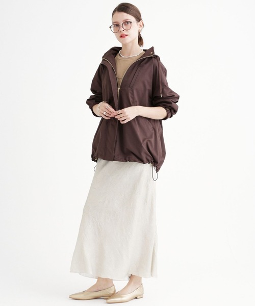 saloon（サルーン）の「SALOON(サルーン)/《再入荷・新色登場》マウンテンパーカー【手洗い可】（マウンテンパーカー・レディース・ブラック/カーキ/グレイッシュベージュ/ネイビー/グリーン系その他/チャコール/アクア/オフホワイト/ベージュ/グリーン系その他2/ブラウン・MEDIUM/SMALL）」の22枚目の写真