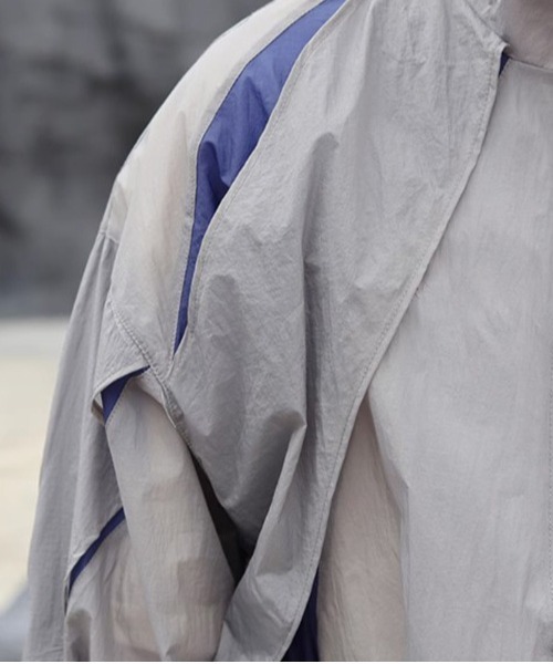 ROOPTOKYO（ループトウキョウ）の「▲DEFORMATION DESIGN JACKET/変形 デザインナイロンジャケット レイヤード Y2K（ナイロンジャケット・メンズ・ホワイト/グレー・M/XL/L）」の7枚目の写真