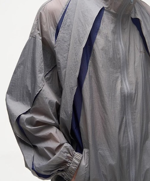 ROOPTOKYO（ループトウキョウ）の「▲DEFORMATION DESIGN JACKET/変形 デザインナイロンジャケット レイヤード Y2K（ナイロンジャケット・メンズ・ホワイト/グレー・M/XL/L）」の10枚目の写真