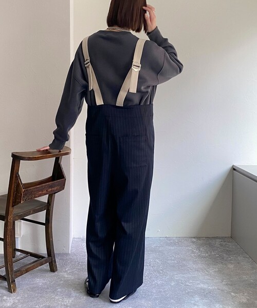 fredy emue（フレディエミュ）の「サスペンダー付きオーバーパンツ（サロペット/オーバーオール・レディース・ブラック系その他3/ブルー系その他7・38）」の6枚目の写真