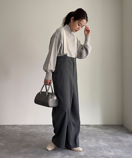 fredy emue（フレディエミュ）の「サスペンダー付きオーバーパンツ（サロペット/オーバーオール・レディース・ブラック系その他3/ブルー系その他7・38）」の10枚目の写真