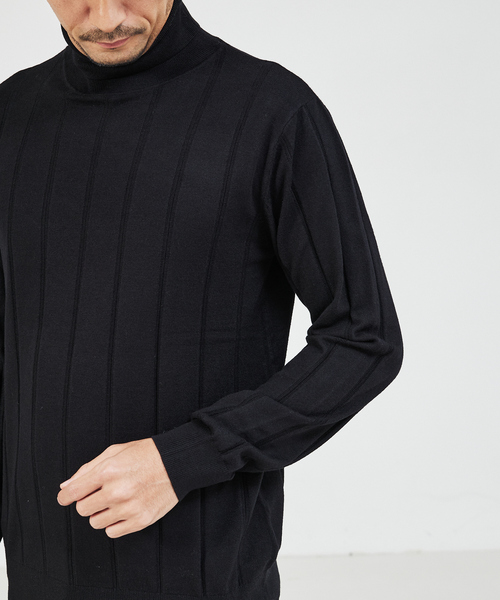 ABAHOUSE GRAY(アバハウスグレイ)の「【カシミアタッチ】シャドーストライプ タートルネック ニット(ニット/セーター・メンズ・グレイッシュベージュ/ブラック/ブルー/ホワイト・48/46)」の11枚目の写真