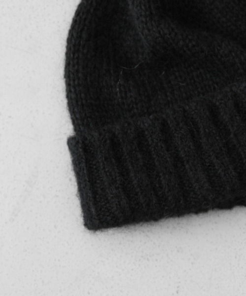 ALLEGE(アレッジ)の「【EXCLUSIVE】ALLEGE MOHAIR BEANIE(ニットキャップ/ビーニー・メンズ・ブラック・1)」の2枚目の写真