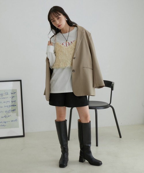 VIS（ビス）の「フェザーライクフリンジキャミソール（キャミソール・レディース・キナリ/グレー・FREE）」の6枚目の写真