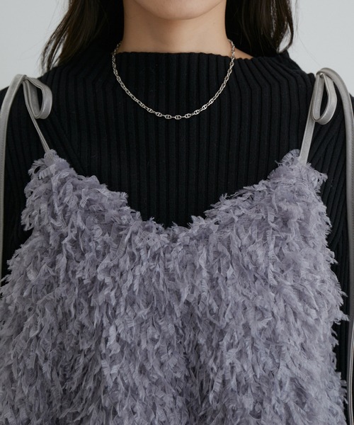 VIS（ビス）の「フェザーライクフリンジキャミソール（キャミソール・レディース・キナリ/グレー・FREE）」の12枚目の写真