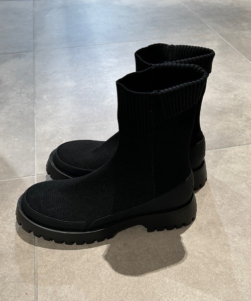 emmi（エミ）の「【emmi atelier】ecoニットブーツ（ブーツ・レディース・シルバー/ブラック/その他・22.5cm/25cm/24cm/24.5cm/23.5cm/23cm）」の11枚目の写真