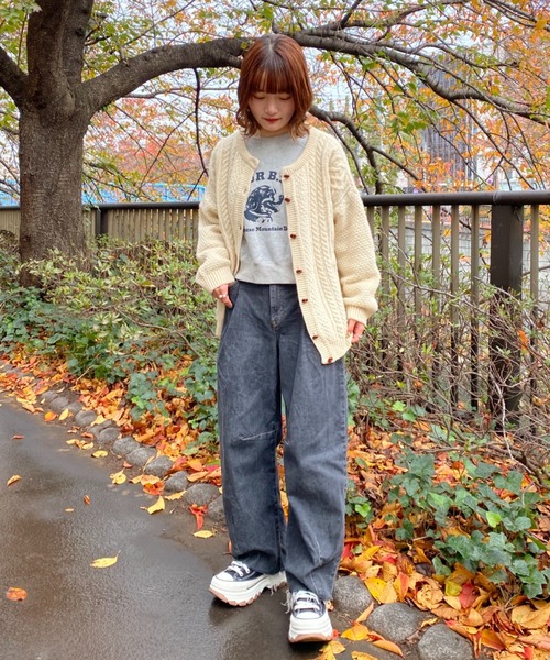 eLur（エラー）の「ドッグスウェットシャツ（スウェット・レディース・ブルー/イエロー/ライトグレー・MEDIUM/LARGE）」の8枚目の写真