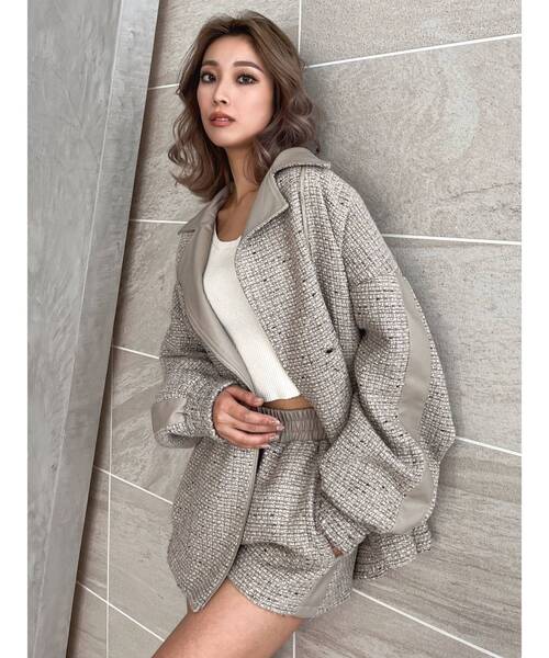 GYDA(ジェイダ)の「ラインスリーブツイードBIGライダースジャケット(ライダースジャケット・レディース・ベージュ/オフホワイト/ブラック・FREE)」の4枚目の写真