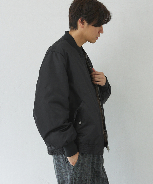 417 EDIFICE(フォーワンセブンエディフィス)の「ミリタリー 中綿MA-1 ブルゾン(MA-1・メンズ・ブラック/カーキ/チャコールグレー・LARGE/MEDIUM)」の15枚目の写真