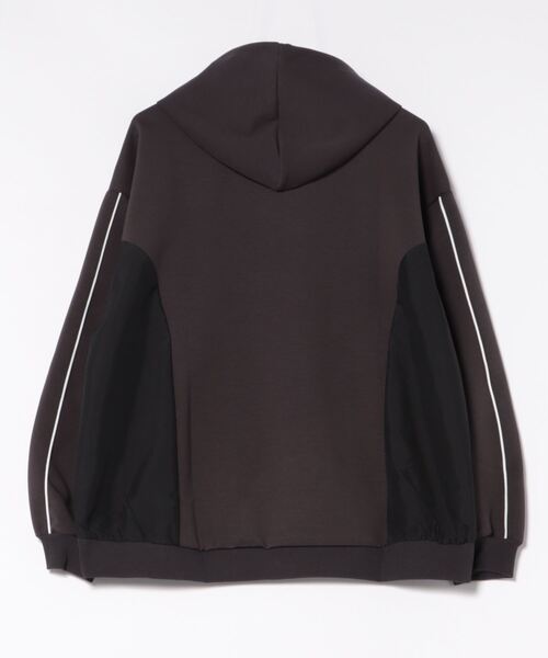 NICOLE CLUB（ニコル　クラブ）の「異素材ドッキングフーディー（パーカー・レディース・グレー/オフホワイト/チャコールグレー・FREE）」の4枚目の写真