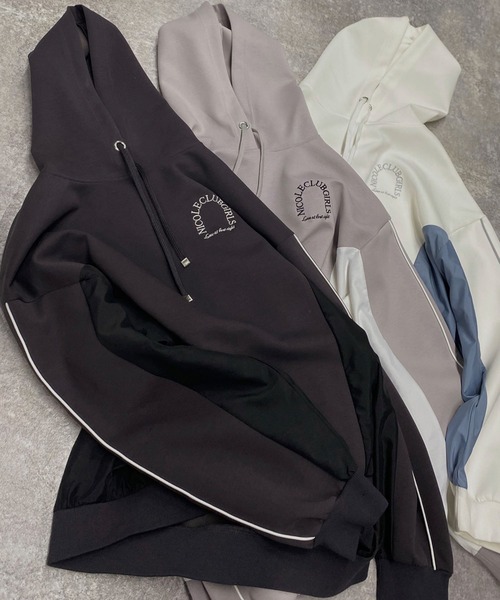 NICOLE CLUB（ニコル　クラブ）の「異素材ドッキングフーディー（パーカー・レディース・グレー/オフホワイト/チャコールグレー・FREE）」の5枚目の写真